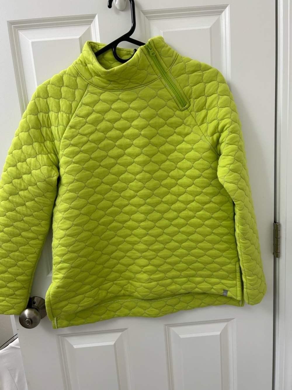 Talbots quilted Lime Green size SP Like New - Picture 2 of 5